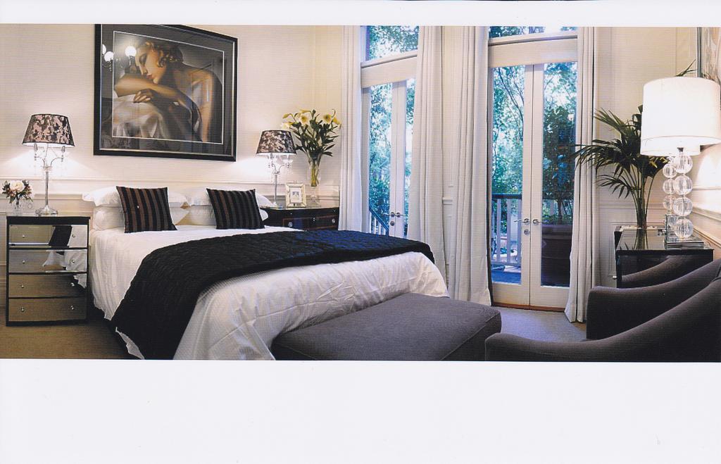 Aparthotel Andre'S Mews Melbourne Zewnętrze zdjęcie